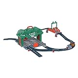 Thomas & Friends, Il Trenino Thomas, Stazione di Knapford pista con Playset 2 in 1 e Valigetta, Giocattolo per Bambini 3+ Anni, HGX63