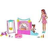 Barbie - Skipper Babysitter Playset Casetta Gonfiabile con bambola Skipper Babysitter e baby bambola, altalena e accessori, Giocattolo per Bambini 3+ Anni, HHB67