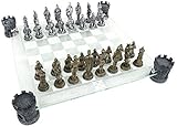 Nemesis Now Medieval Knight Chess Set Unisex Scacchi Standard Vetro