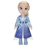 Frozen 2 – bambola Elsa Adventure 38 cm, estremamente dettagliata, indossa abiti da sogno ispirati al film ed è dotata di occhi scintillanti grazie al Royal Reflection Eyes