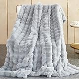 Coperta Plaid Super Morbida Pile Peluche di Coniglio Caldo e Spesso 100x160cm, 1000 g/m² Divano Coperta Fluffy di Alta Qualità, Versatile Coperta Matrimoniale per Camera da Letto Viaggi， Grigio Chiaro