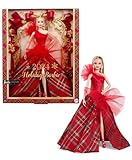 Barbie Signature - Barbie Magia delle Feste 2024, Bambola Bionda con Abito e Gonna A Quadri, Confezione da Esporre, Regalo per Le Feste, Giocattolo per Bambini, 6+ Anni, Hrm65