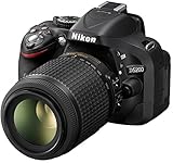 Nikon D5200 Fotocamera Digitale SLR, 24 Megapixel, incluso Obiettivo AF-S DX 18-55 mm VR e 55-200 mm, Colore Nero [Versione EU]