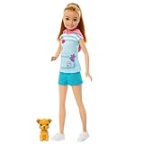 Barbie - Stacie, bambola bionda con coda di cavallo e un cucciolo, con abiti e accessori sportivi inclusi, dal film Barbie and Stacie to the Rescue, giocattolo per bambini, 3+ anni, HRM05