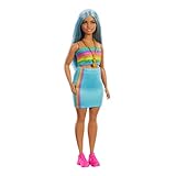 Barbie - Bambola Fashionistas n. 218 da Collezione 65° Anniversario, con Lunghi Capelli Blu, Top Color Arcobaleno e Gonna Turchese, Giocattolo per Bambini, 3+ Anni, HRH16